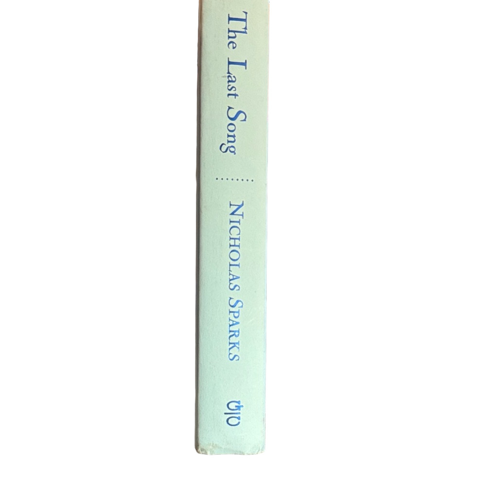 The Last Song Nicholas Sparks a Hardcover Book